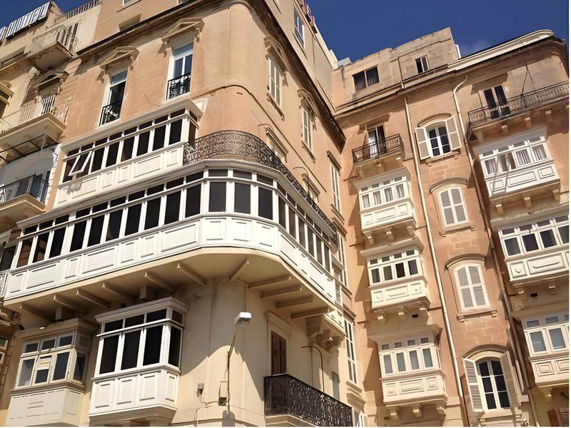 DE29093115FBBBF71229A0F490259AC1