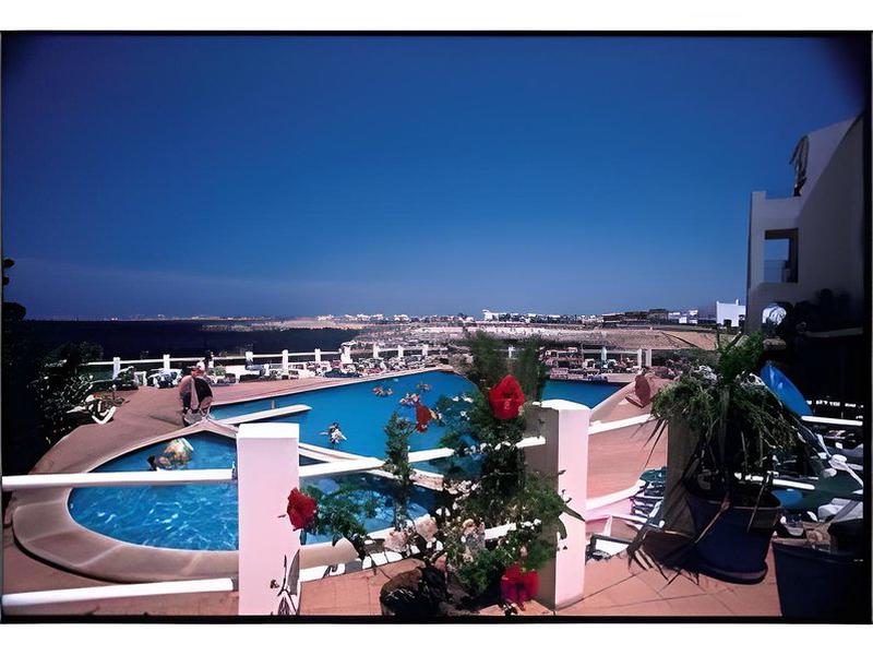 030C94EE4A025C107BC812F001F550DF