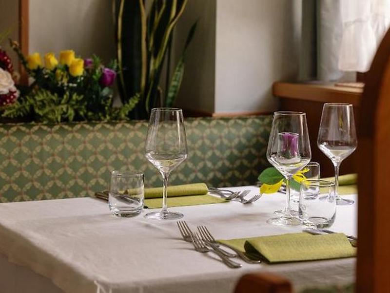 5DFCE3D51DE8C37053912AEC6D8400E1