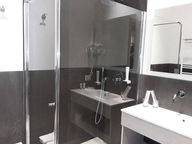 7EE14FC04992755C5737CC68B3B93757