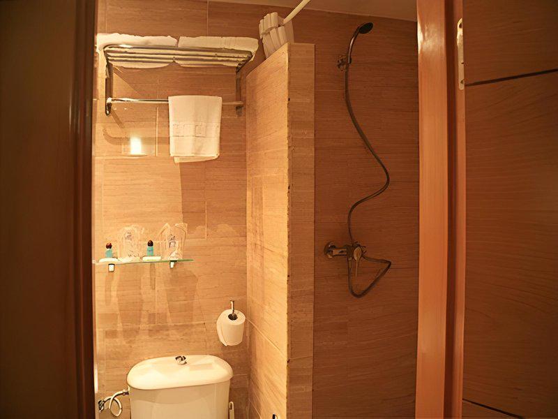 E9130B91590E4AA86ED52BB6108897F9