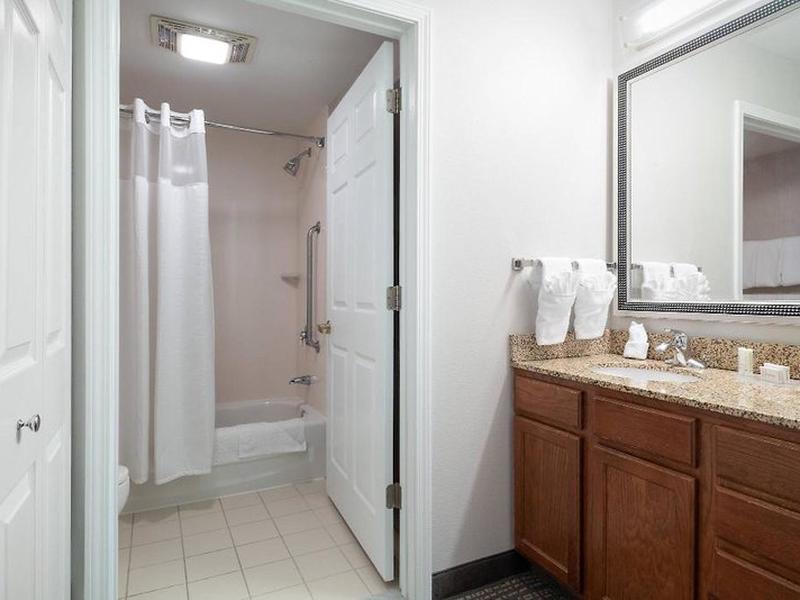 B4ADA72BD164C88574D2B152E192C1F5