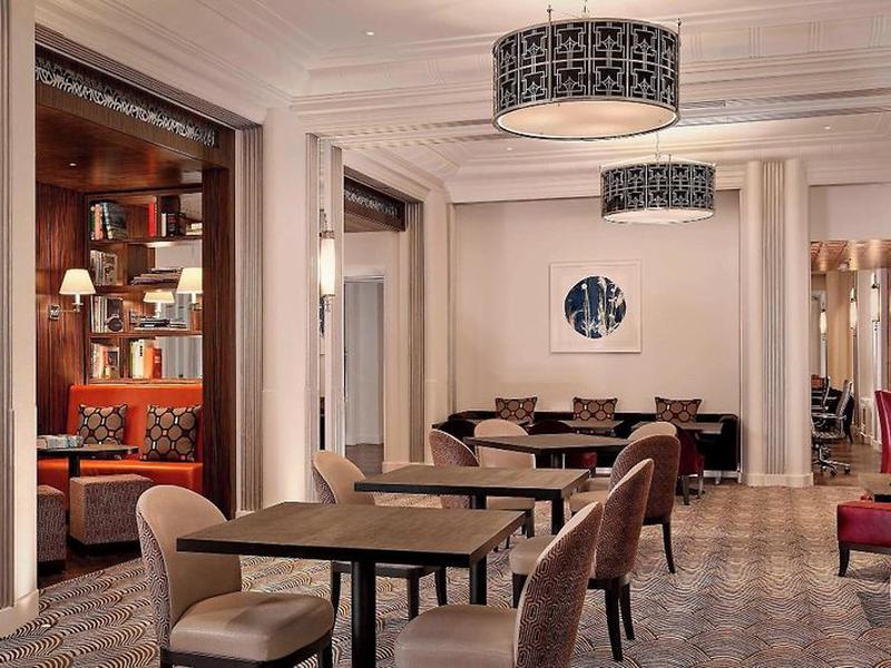 6EC233FA0EE9BC1B14D0958F96DAD533