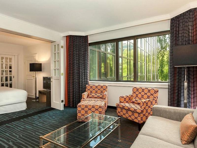 0506F65C31E33786E9ABAD594CA70AD0