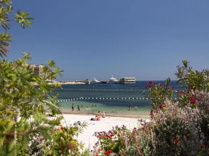 D9BA59C56C420D99D54C5FEA90E1BA33