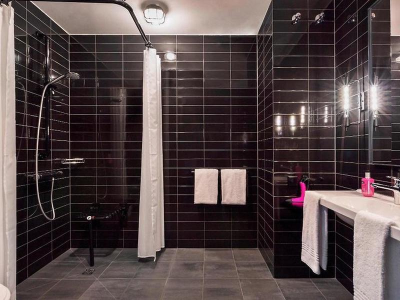 91F8CA2FB24AC9C6249D75BBAC4E700A