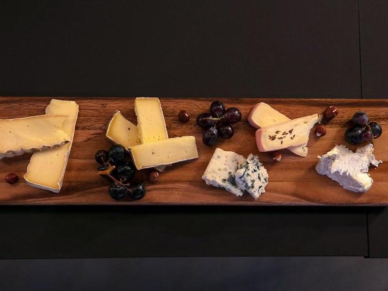 2116F09ED625E4B78B03DBCEED140FC7