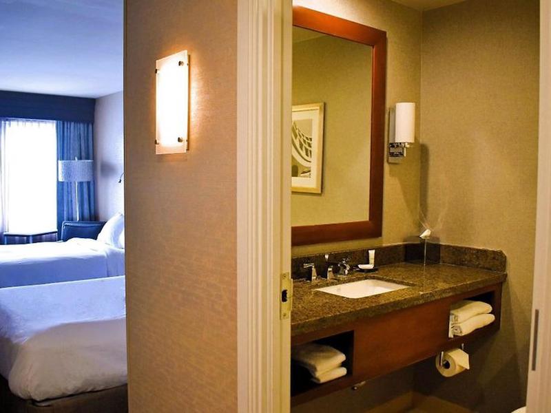 3C85C9DBA2EF64492650C26D707418F7