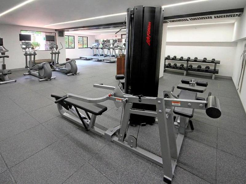 58B7425EA48AB69ED3DA18C770B4705C