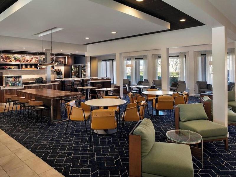 3D01F040ACC641AA50A83A2FC69C91BE