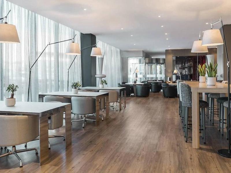 2BBF8CE17ED5B35C268570A97D5963EF