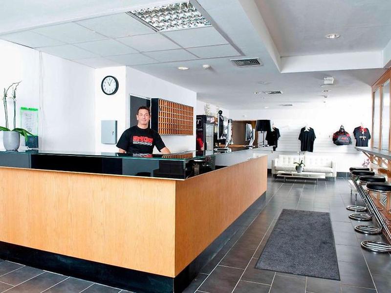 3D3BB642EE43B33A68F72D3B46B93B98