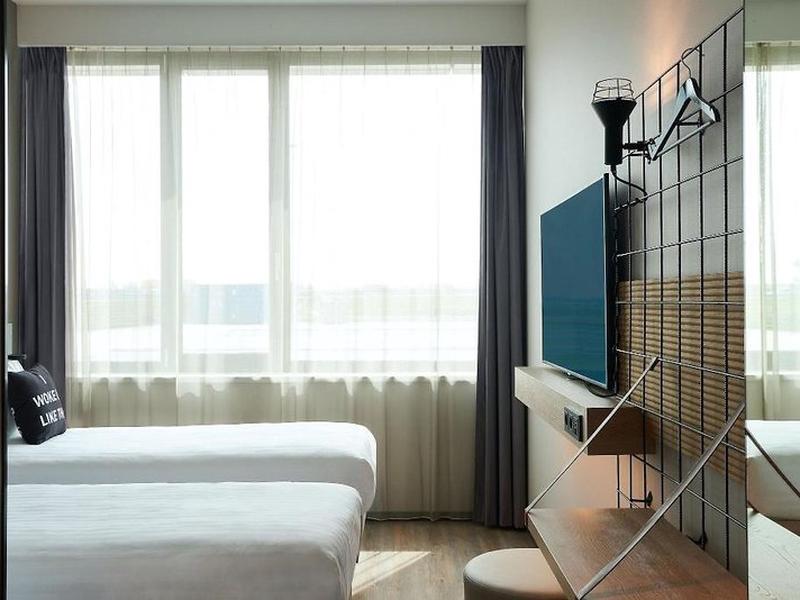 8AC58DF4BCD7462B656CBFC1FE6B01F4