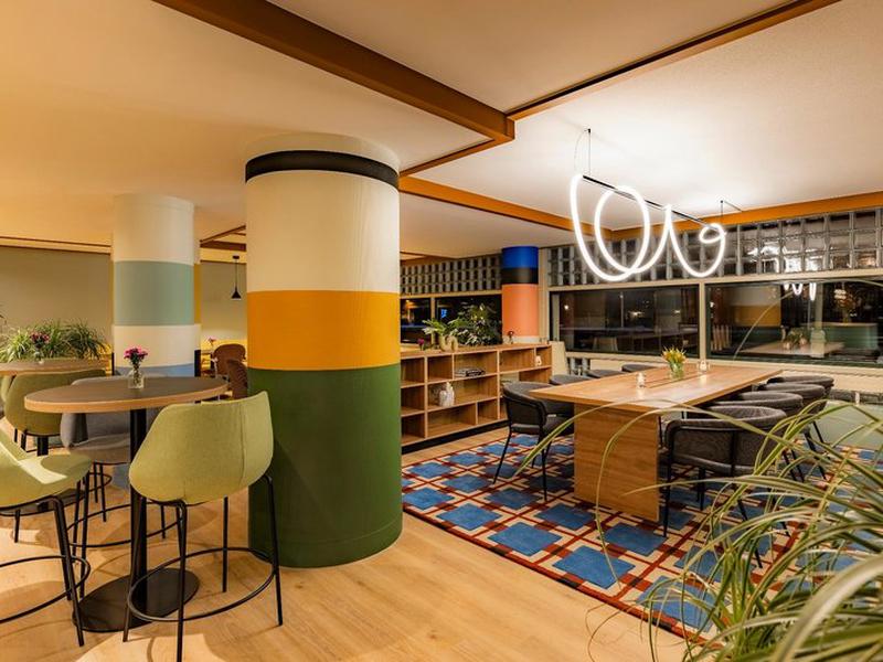 7E1977A571C024425C8C9B4152C75185