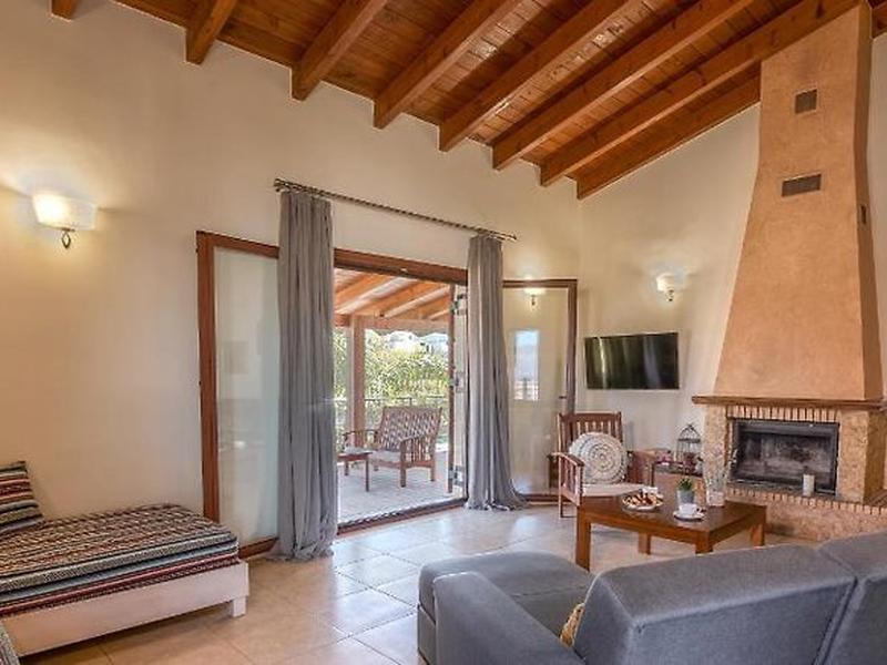 796AC18FD32543AB3EF431B68356DE52