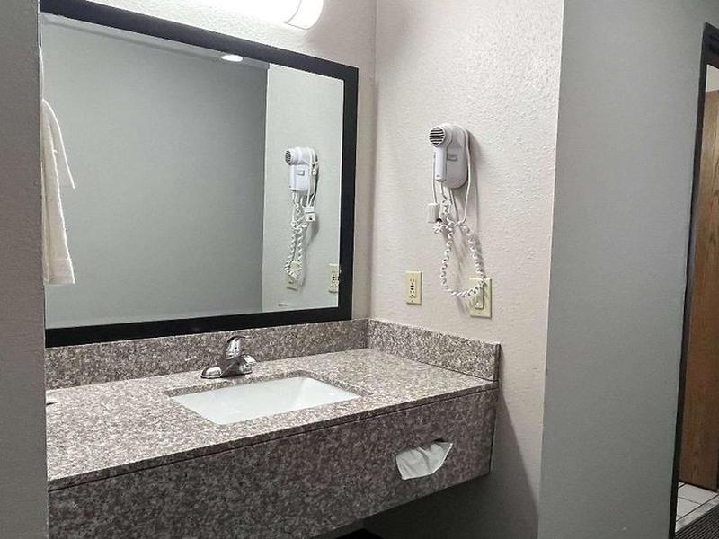 B55DADE7327122F968970025445900FD