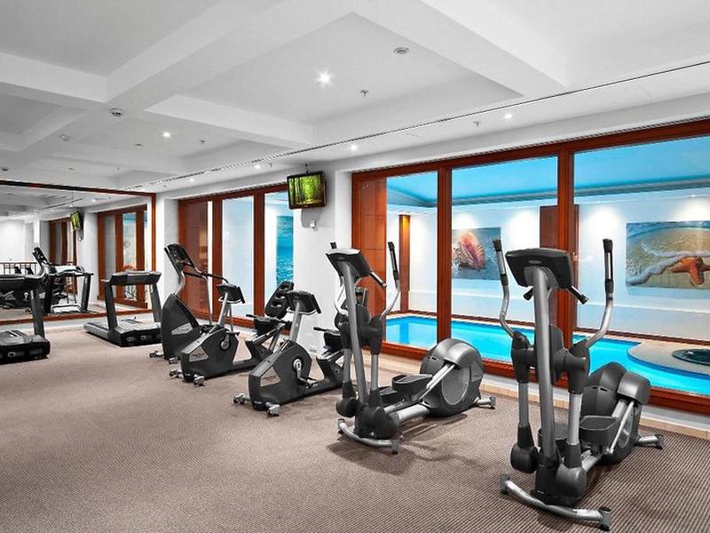 98F22C33DF4CF6A43CCDF02C55C7CA55