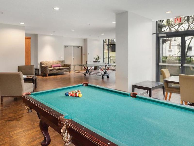 2CA590122FE79B030F2C42463F08C83D