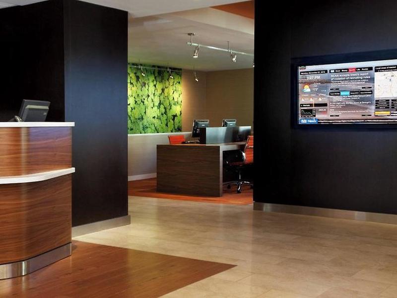 8A5F7C4CE926F5CC73D3AC4CF8CA40FE