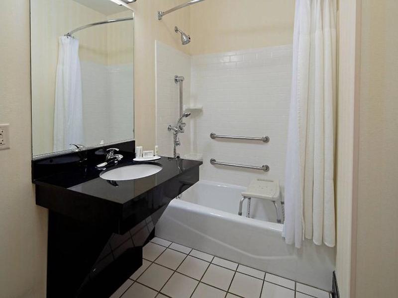 FA6FCF1ECF6D2053542E4C84379C3DDE