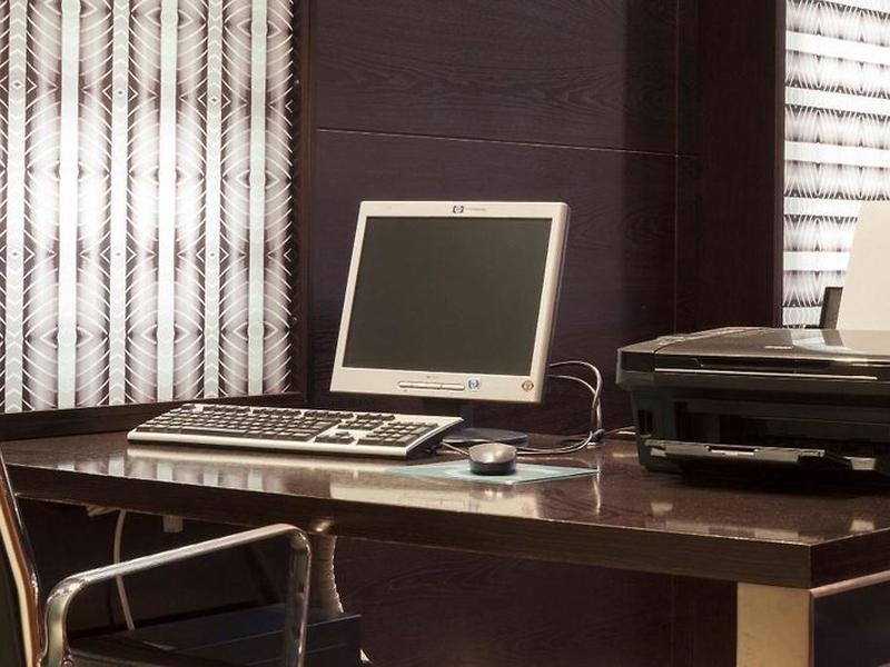 2BB93A11621804AB1E034085BA612DFB