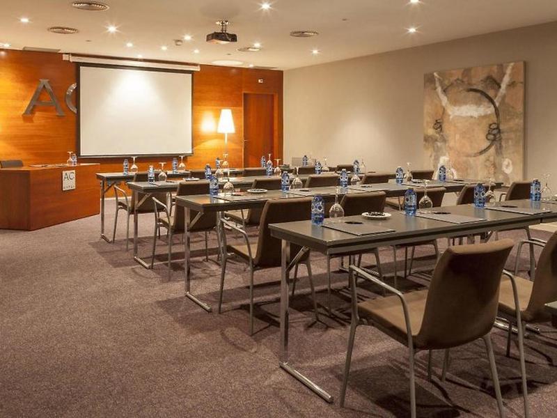 260024AA42925D99DDD9EC3165491587