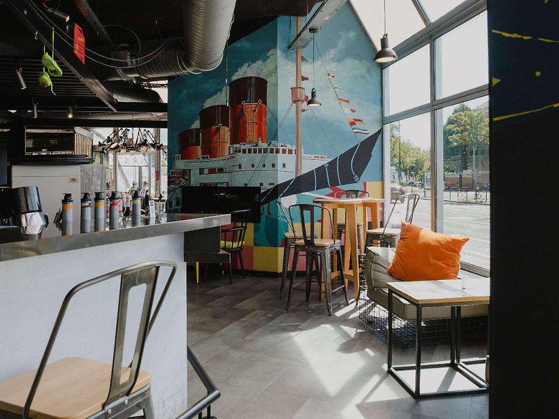 42762AA354C8775FE667FF8EF3004586