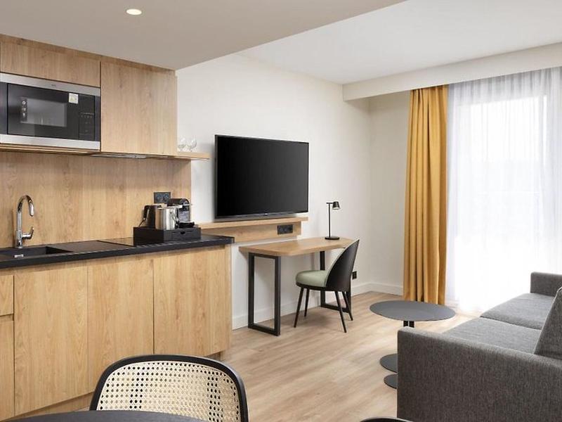 0FBF54304DBD306EE6E423AC354F8405