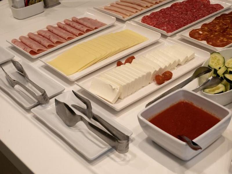 D380D87703CC62BDF6E03BE4F2437195