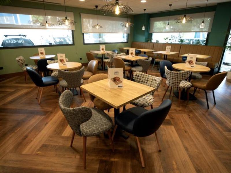 F19FDB77CA0E302030F2BD6CCBD8D10B