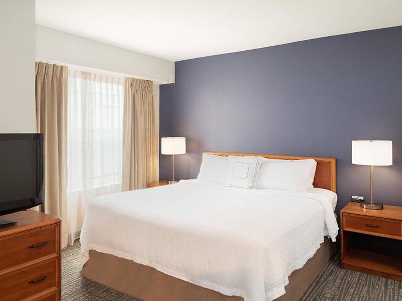 C3BD62F70BDE8B5B5543CD97386A7389