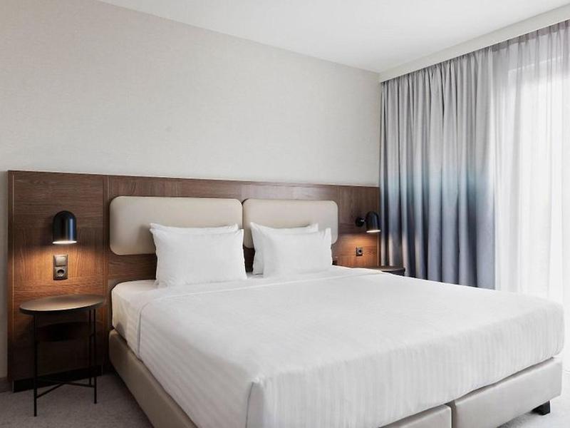 436E881EE2054942312BD84DEC40DE7F