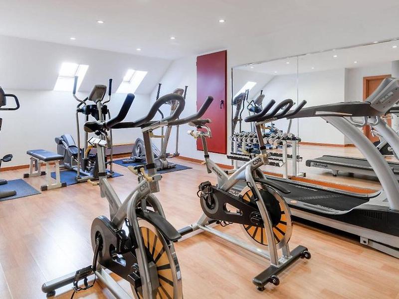 9AC1040F591F1F09B202BC4C89B5C743