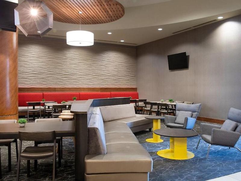 E0948ED835A1E4D589E434A24A799A8F