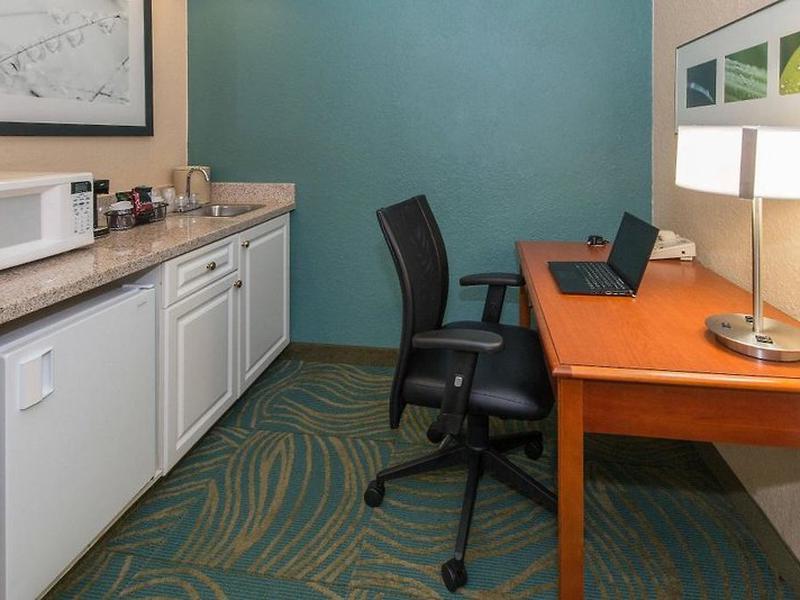 38DCBC844ECABF44208B27F3182E8B93