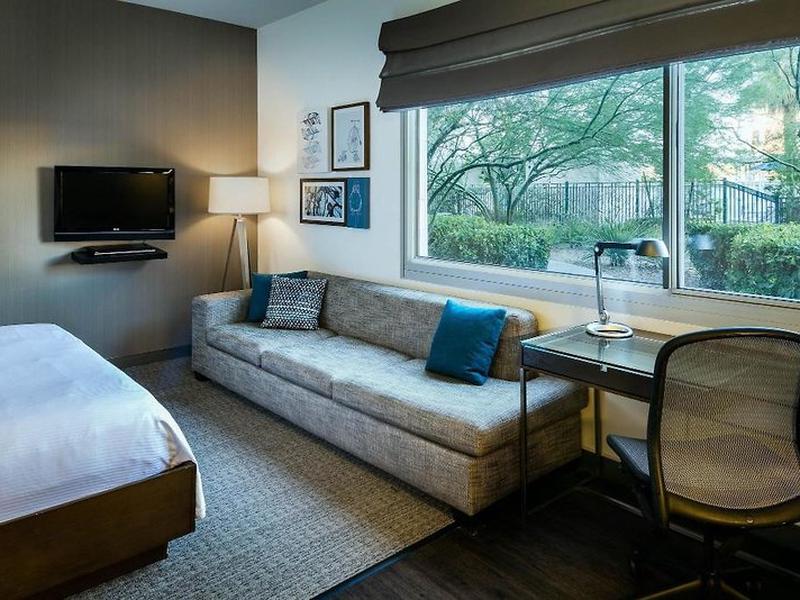 B663A957A7CC87BFA68DEE2F9F45E340