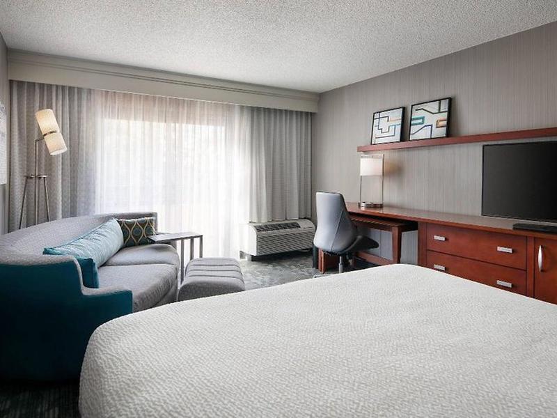 9FFA21743F7FEB3FE980FEE80B29015B