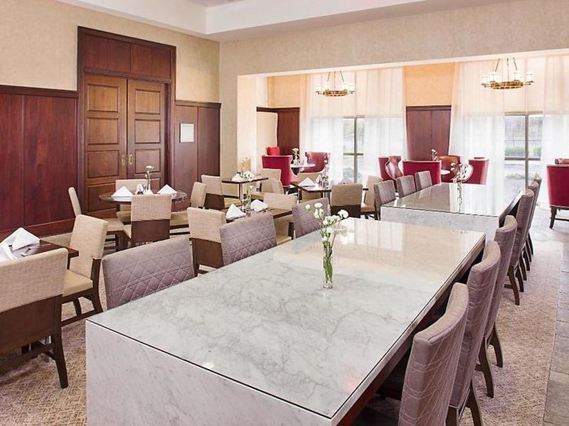 10E2FFE0C856677B55DF19AE0B526495