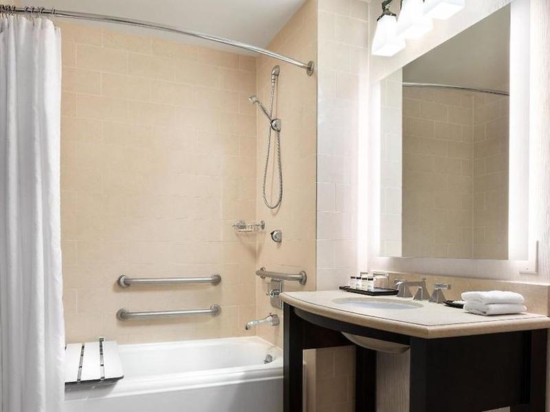 B24ACC6BFBAE78427D59492EAA7AF73F