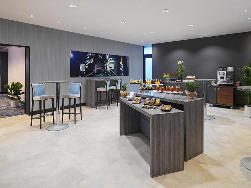 92C0F31A8B07E9285E41FB14ECA3968D