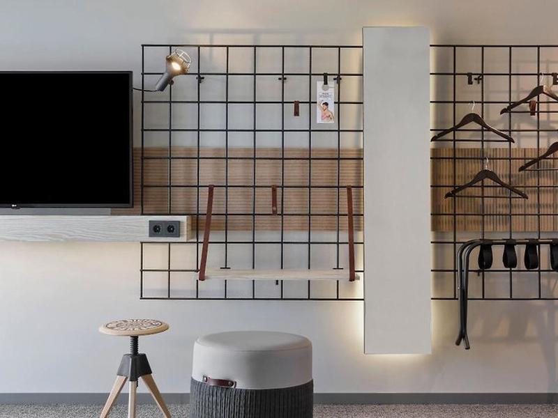 06B6248888FC3C1BF59CD678019DD77F