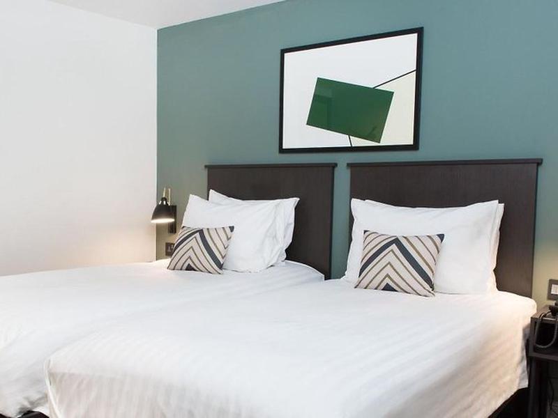 BE3A1E25488F2F18E9B6DC320EE1F8E1