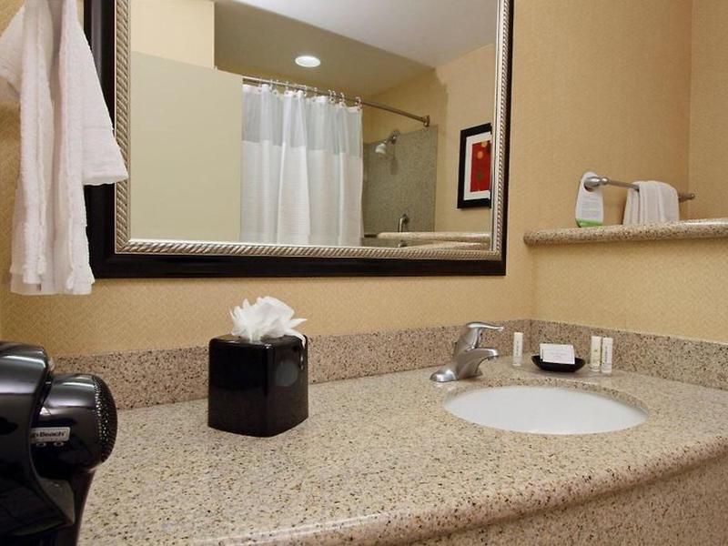 B686F66B3A7BB38104349529F612509E