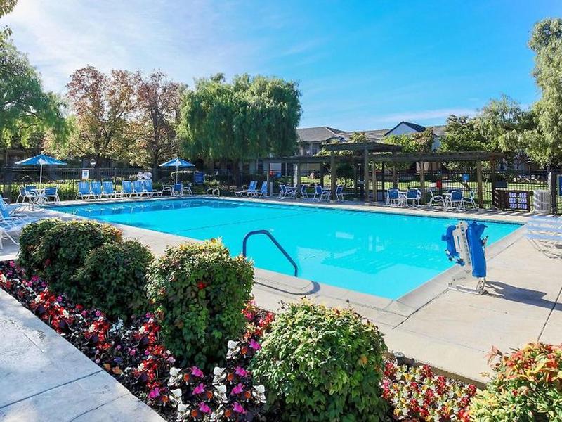 F72605608BD5322964E81BCB61B55ACF