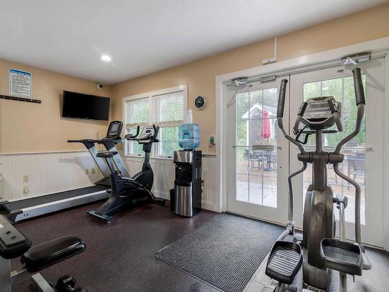 6C008C7E4F25C4B835FBC11E55447404