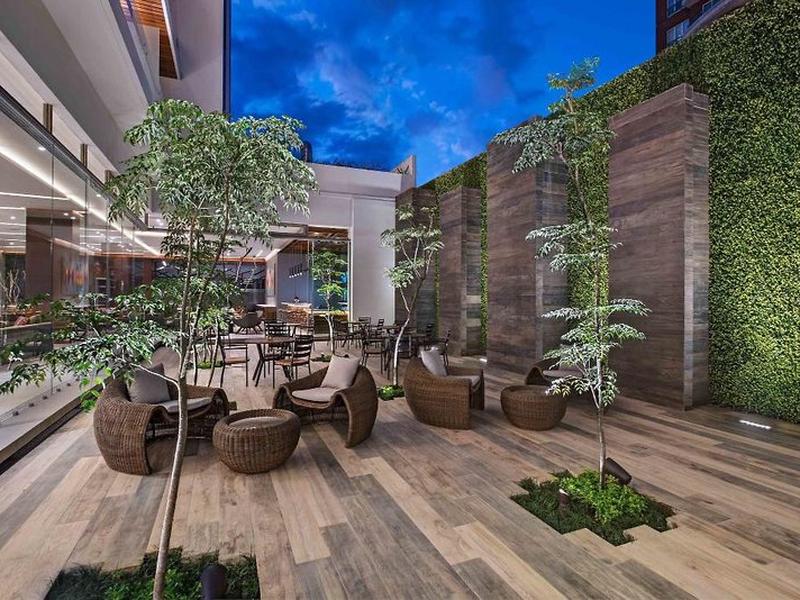 F1F9B3D57BB0387DF76BC6E89536E4E0