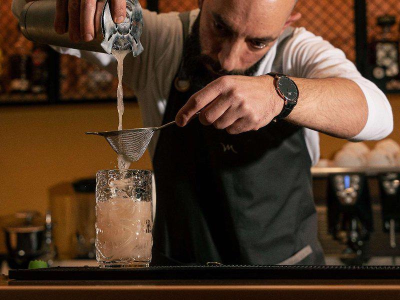 F92158BB84146A71DE63BE690D8647D8