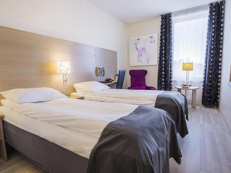 1398E32B6FFB34D9BF15D9FED29A4D49