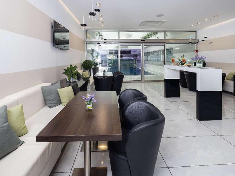 8DFEC22F18DAB317B7769B6F9FD2EF9D