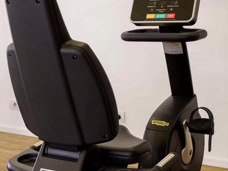 25E501B6B0F8A25D97555B070B6E7981